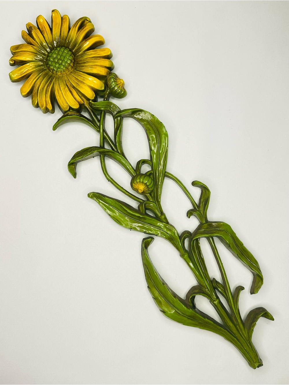 Vintage 1966 MCM Dart Industries Floral Flower Wall Hanging Green Yellow 20”